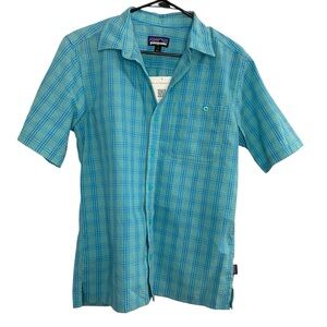 Patagonia Puckerware Shirt Plaid Short Sleeves Collared Blue Size small